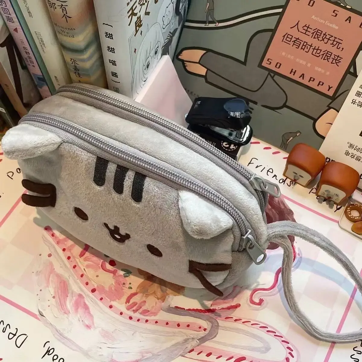 Estojo de Lápis Kawaii Pusheen - Makeup avaliação e preço